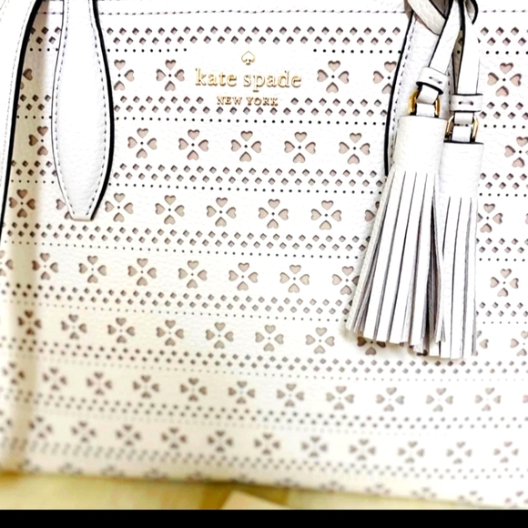 Kate Spade White Medium Purse(purchased from Kate Spade w/o tags) - Picture 3 of 7